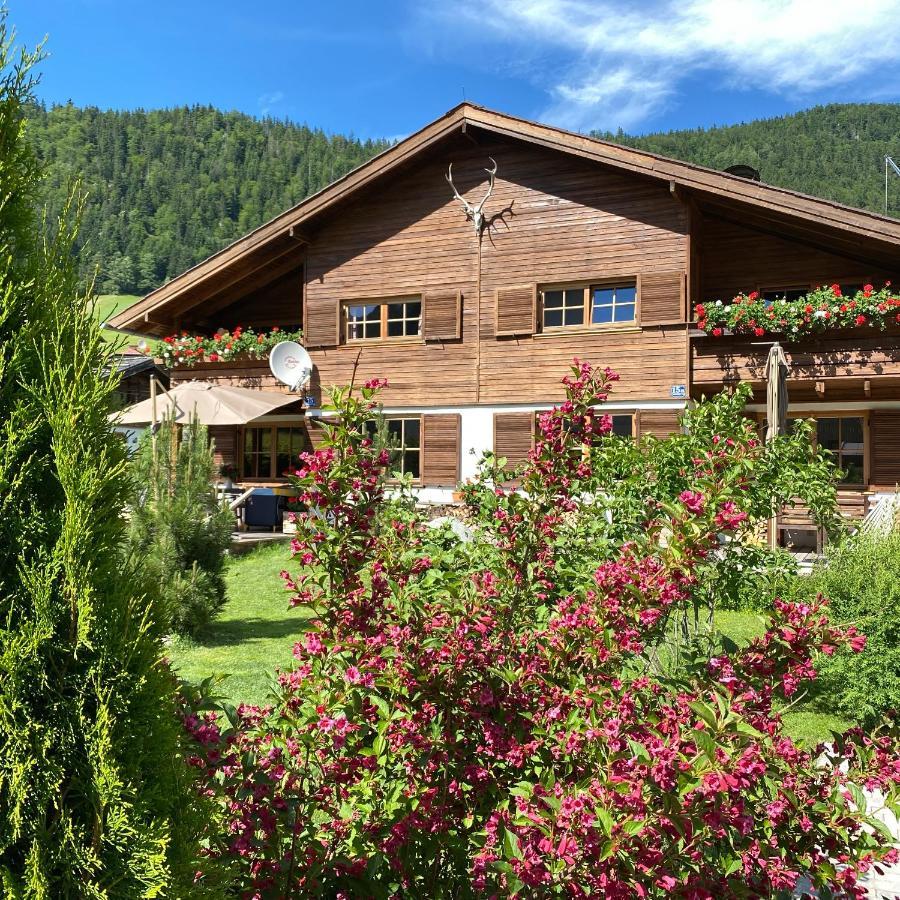 Chalet Tirolia ブーヘン エクステリア 写真